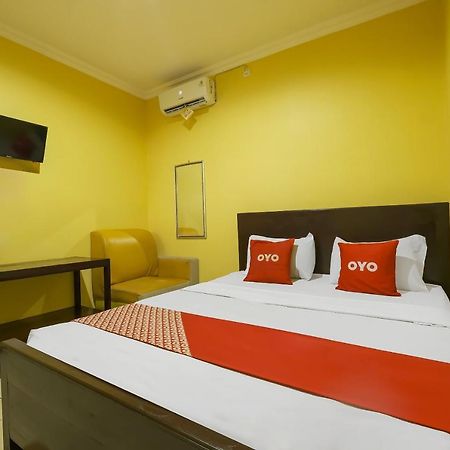 Oyo 92483 Hotel Kirana Salatiga Dış mekan fotoğraf