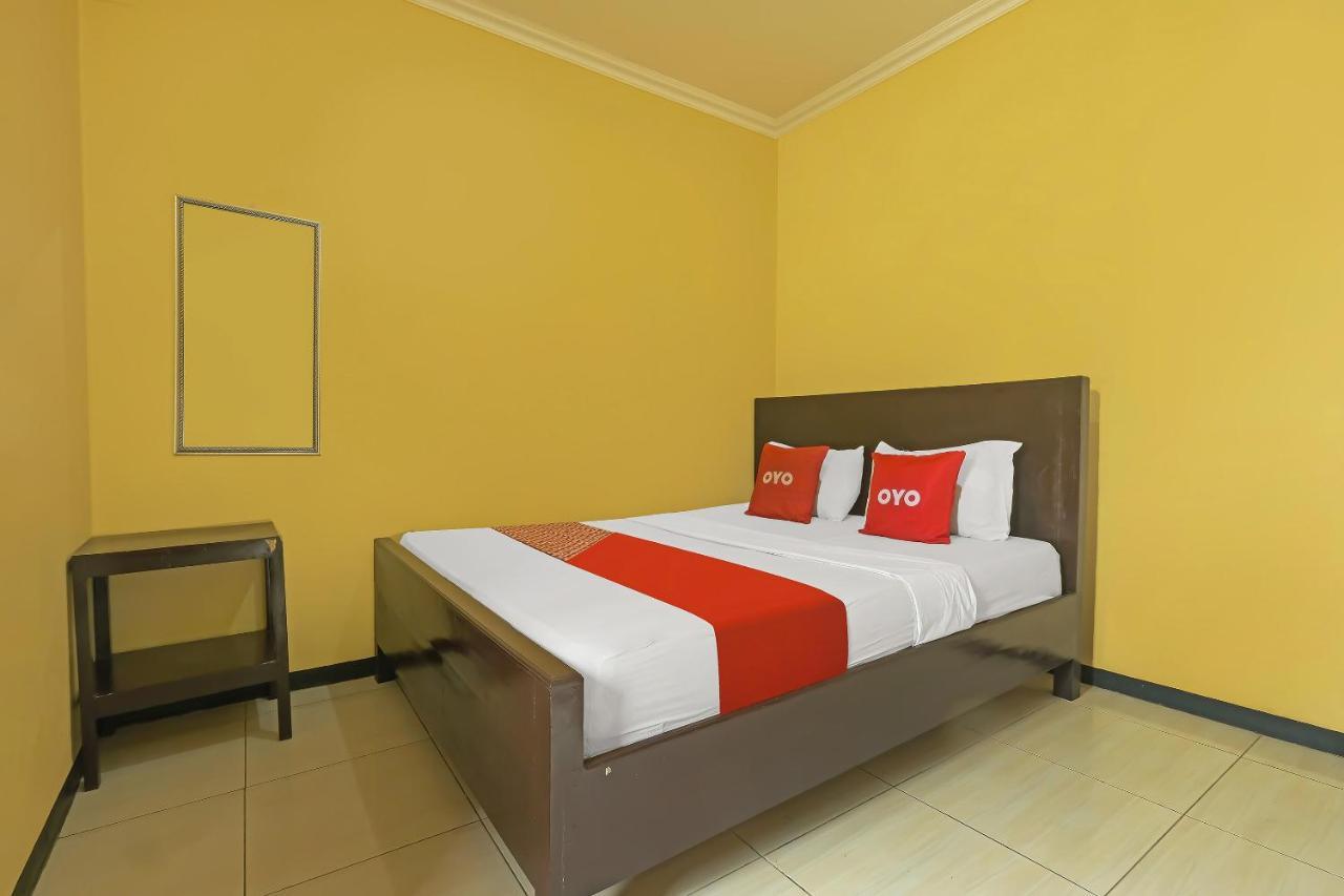 Oyo 92483 Hotel Kirana Salatiga Dış mekan fotoğraf