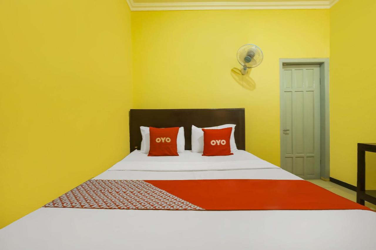 Oyo 92483 Hotel Kirana Salatiga Dış mekan fotoğraf